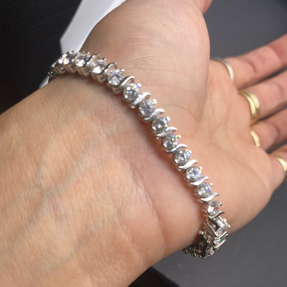 TENNIS BRACELET - Silver Bracelet with Synthetic Diamonds - Picture 16 of 17